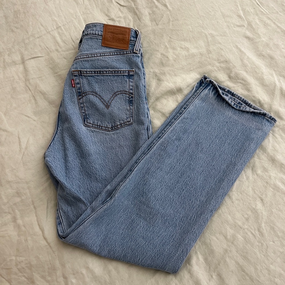 Levi's Women’s Light Wash Jeans